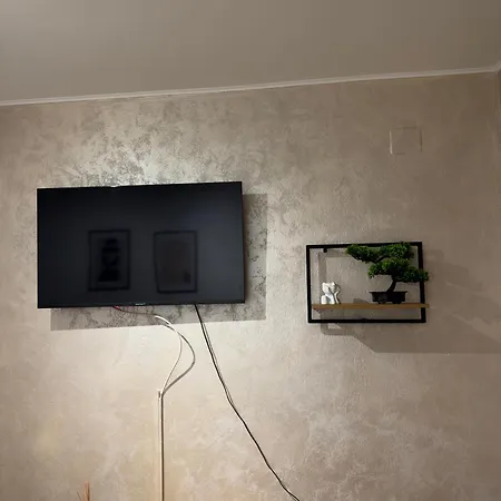2 ,tomis Nord, Park Mall Daire Köstence